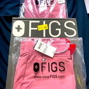 Figs chalk pink set - NWT